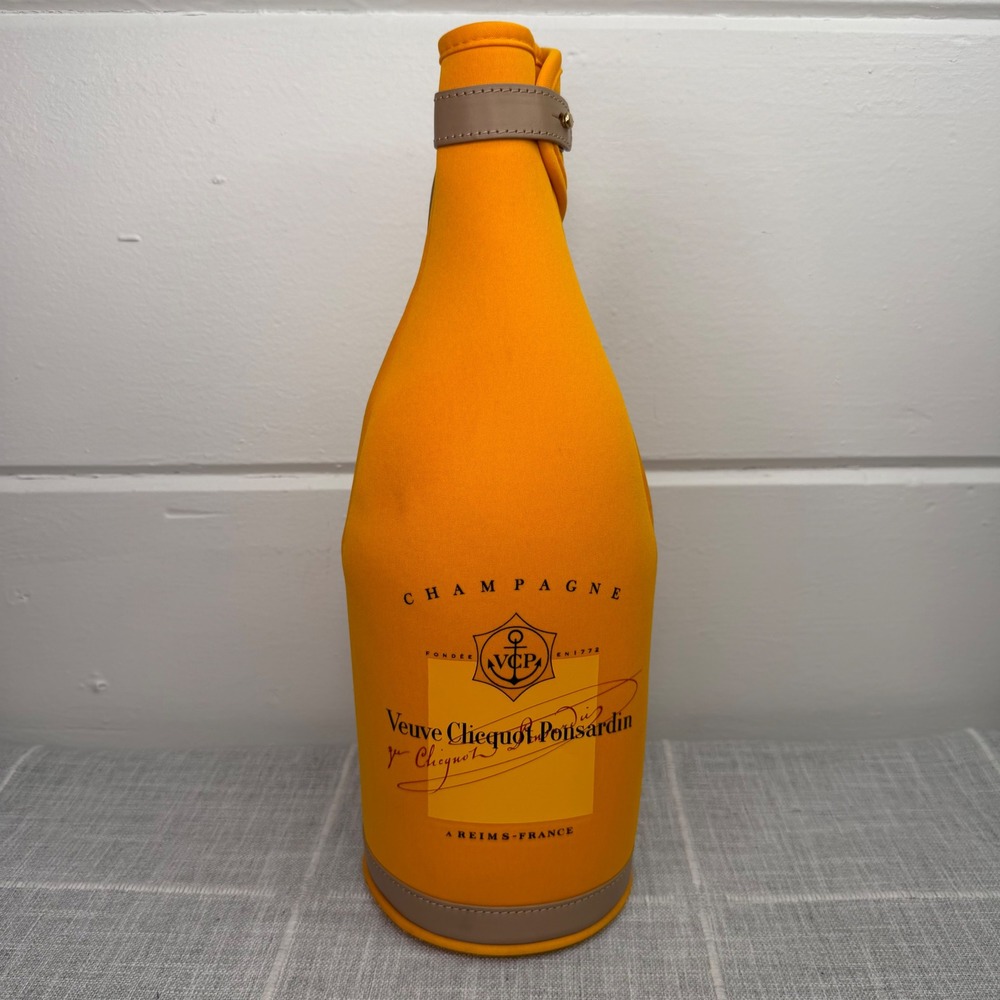 Veuve Clicquot Neoprene Bottle‎ Bag Champagne Cooler Sleeve Jacket